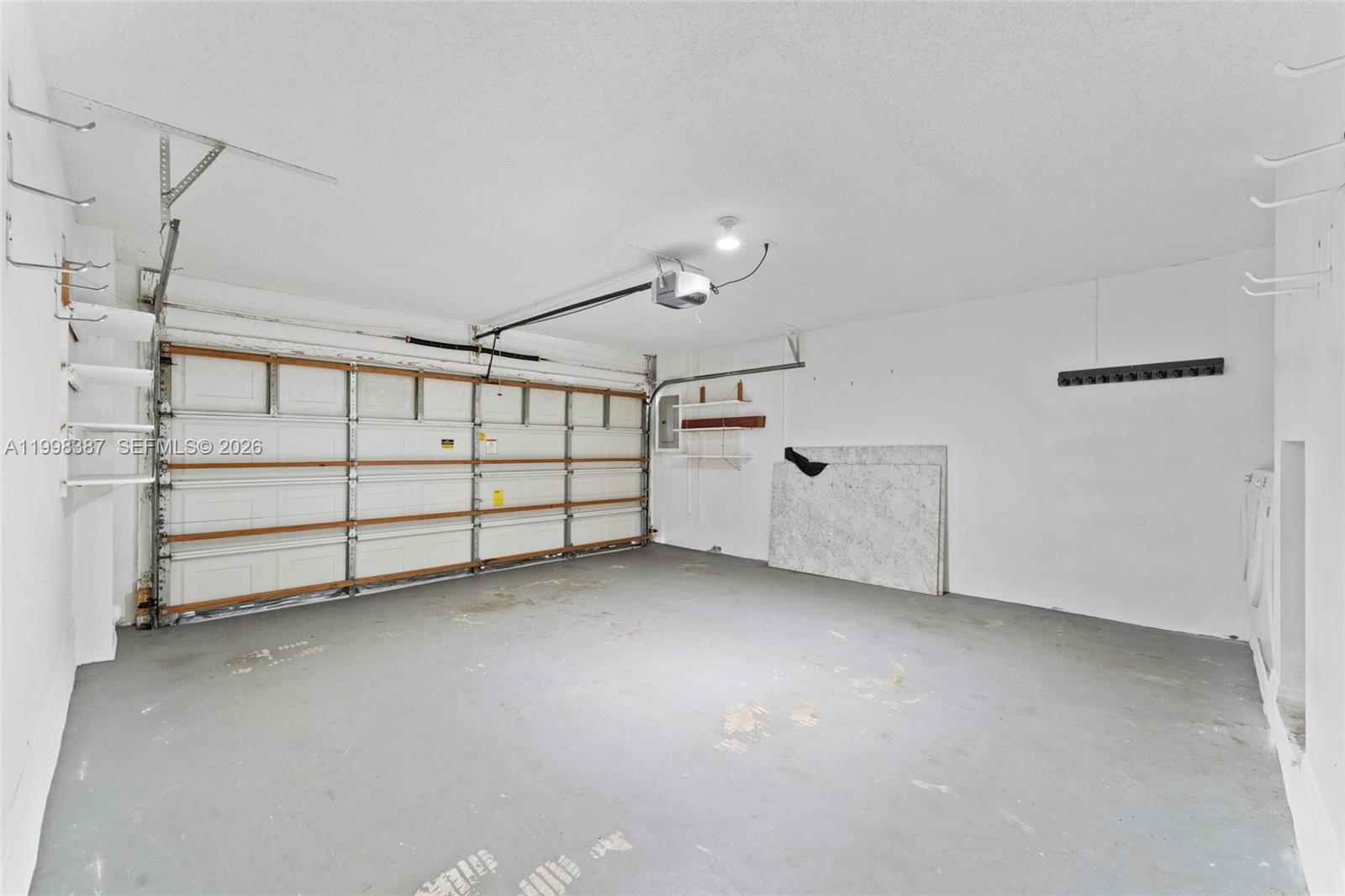 WEST LAKE VILLAGE - Residential Lease