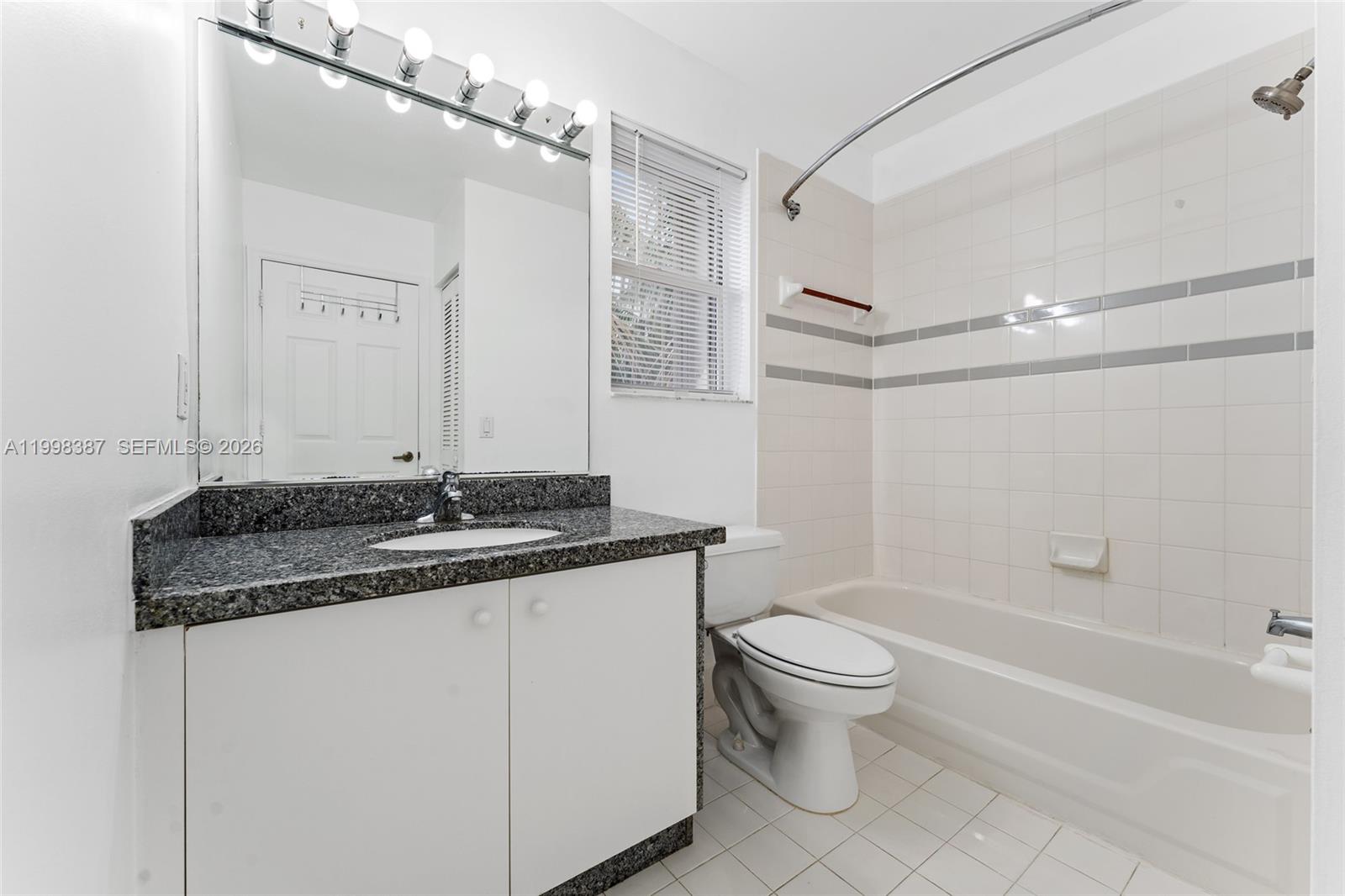 WEST LAKE VILLAGE - Residential Lease