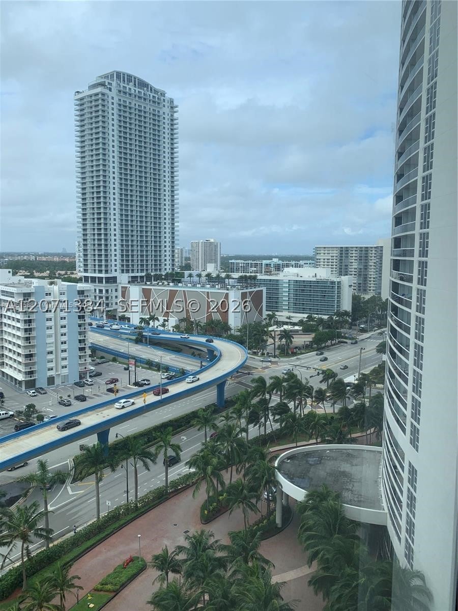 1830 S Ocean Dr 1607