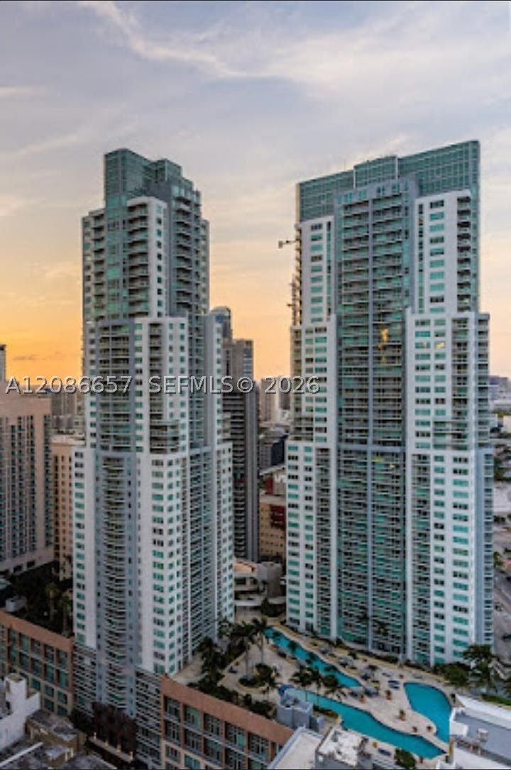 244 Biscayne 352