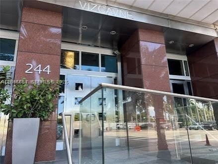 244 Biscayne 352