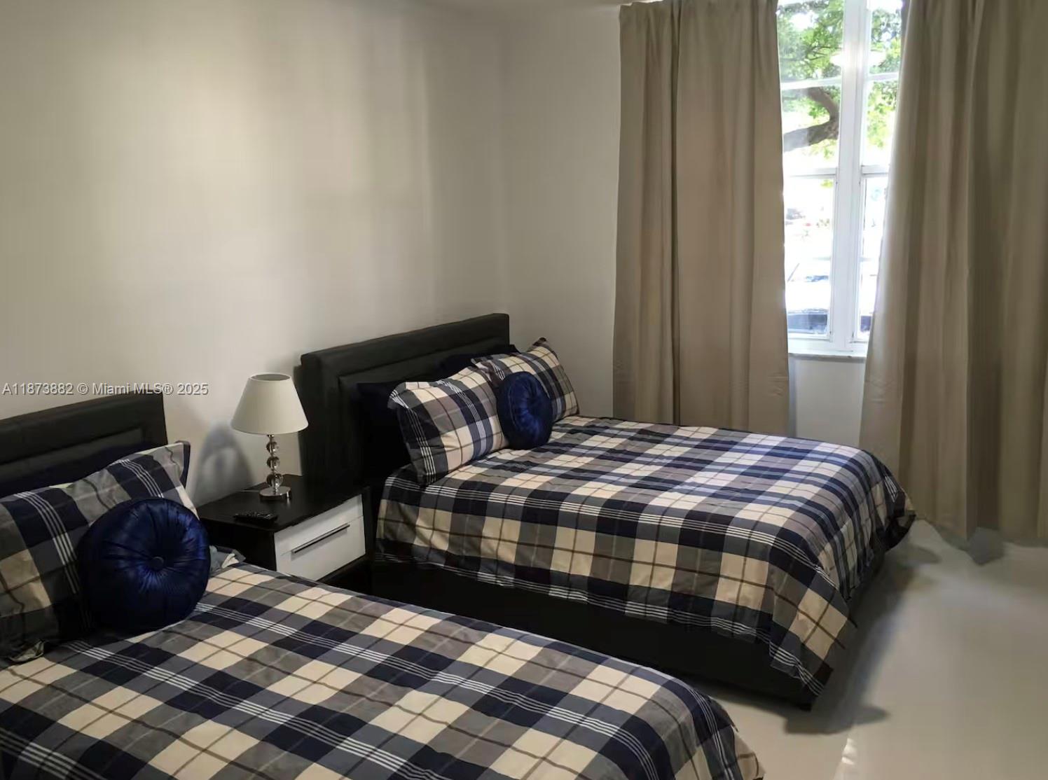 THE YACHT CLUB AT AVENTUR - Residential