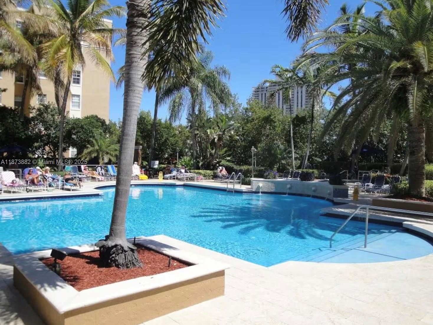 THE YACHT CLUB AT AVENTUR - Residential