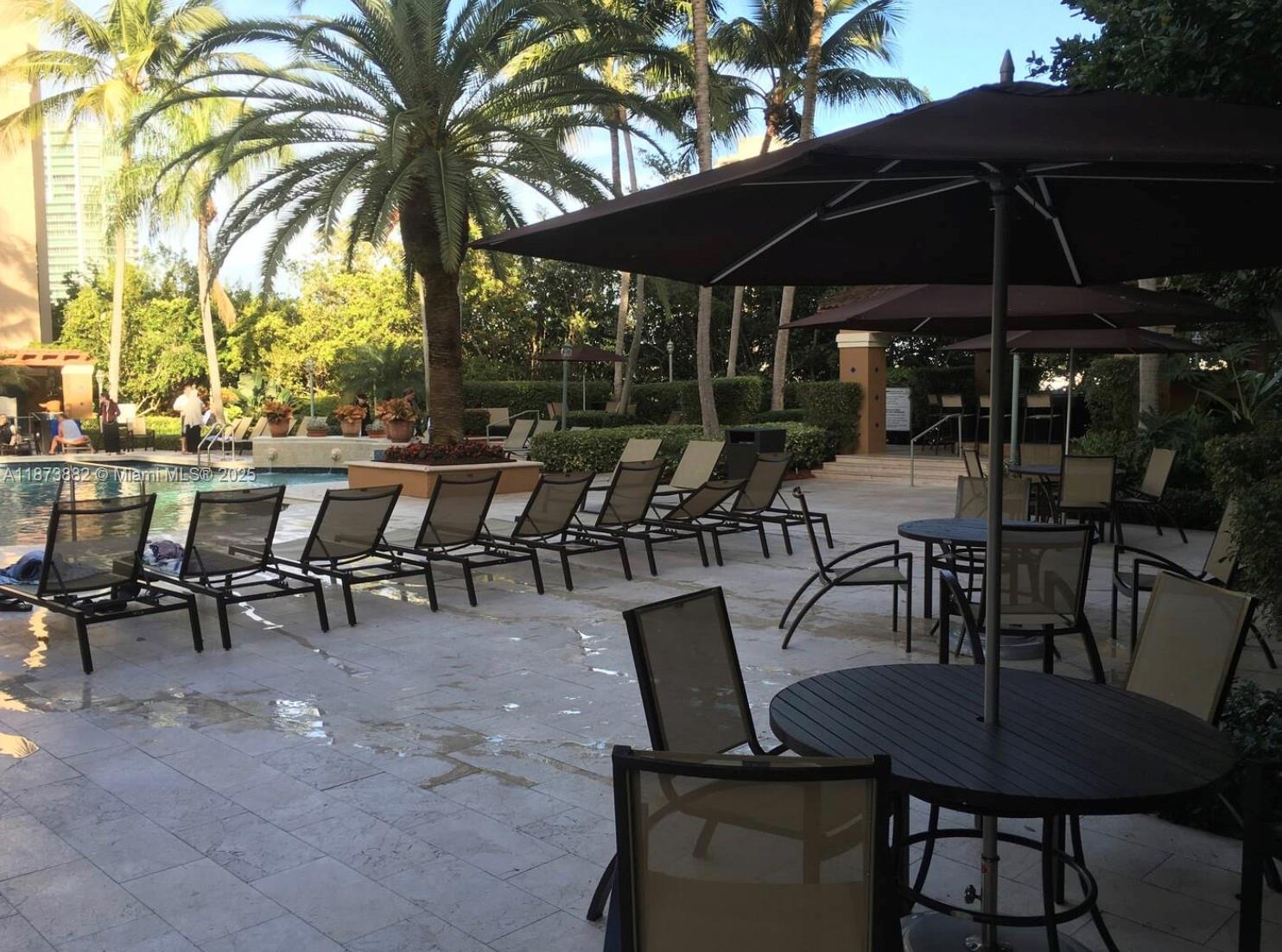 THE YACHT CLUB AT AVENTUR - Residential