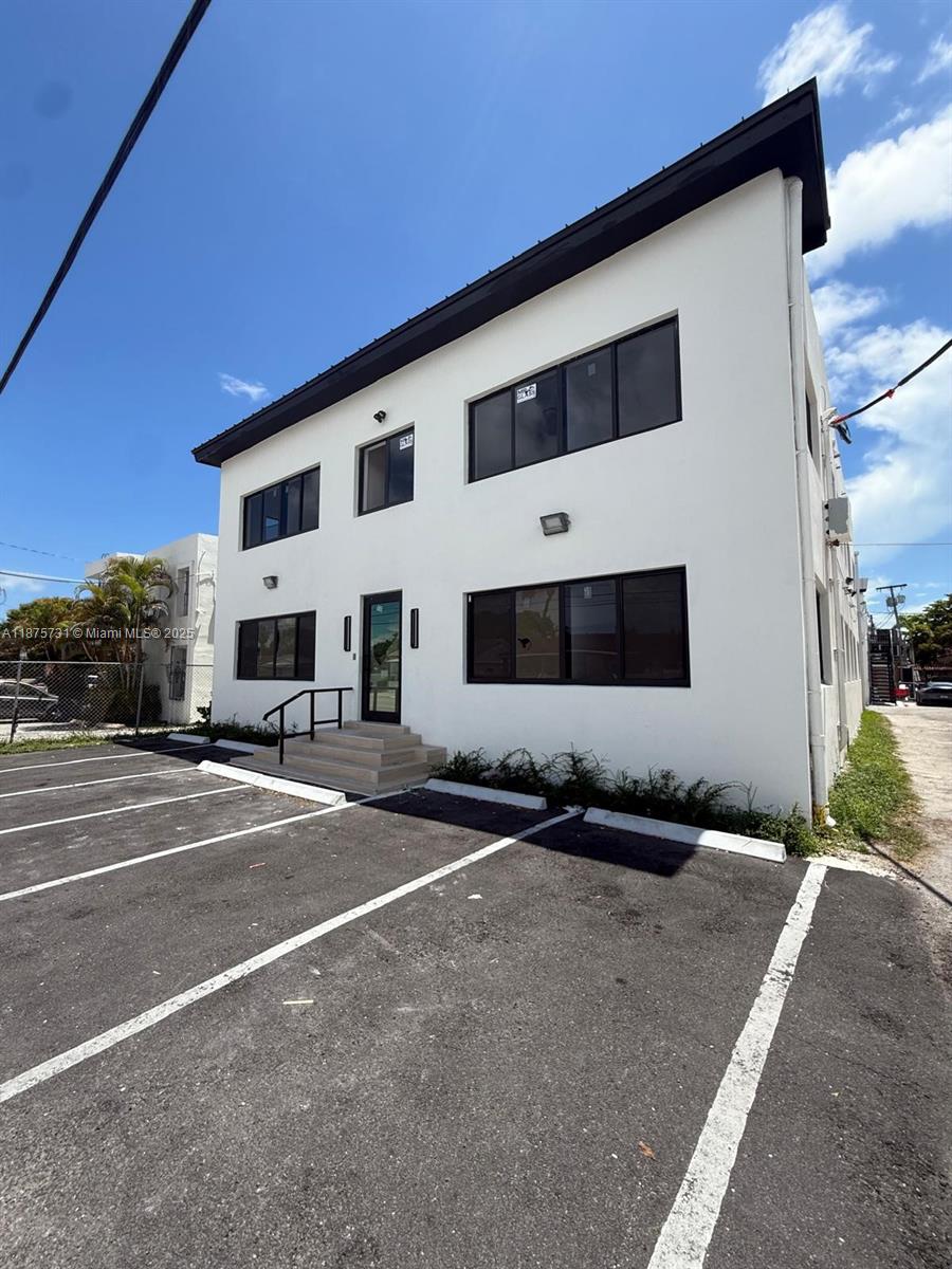 BEACON MANOR - Residential Lease