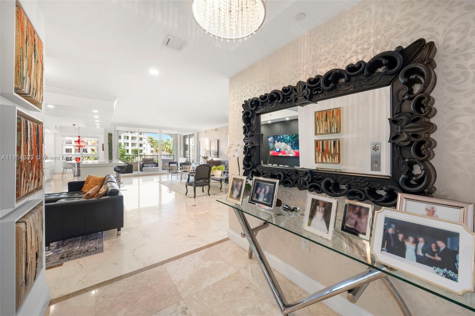 723 Crandon Blvd 305