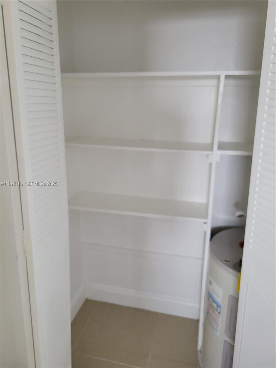 SANS SOUCI CONDO - Residential Lease