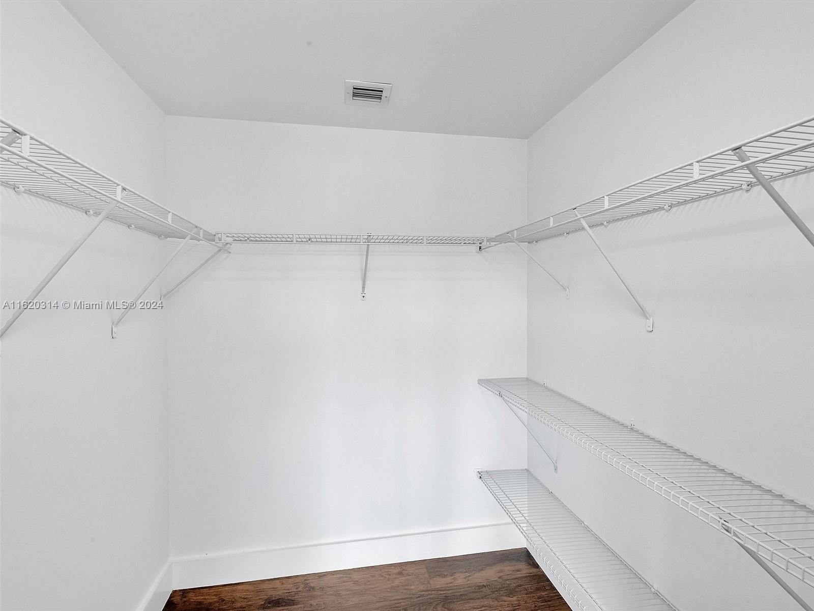 MARINABLUE CONDO - Residential