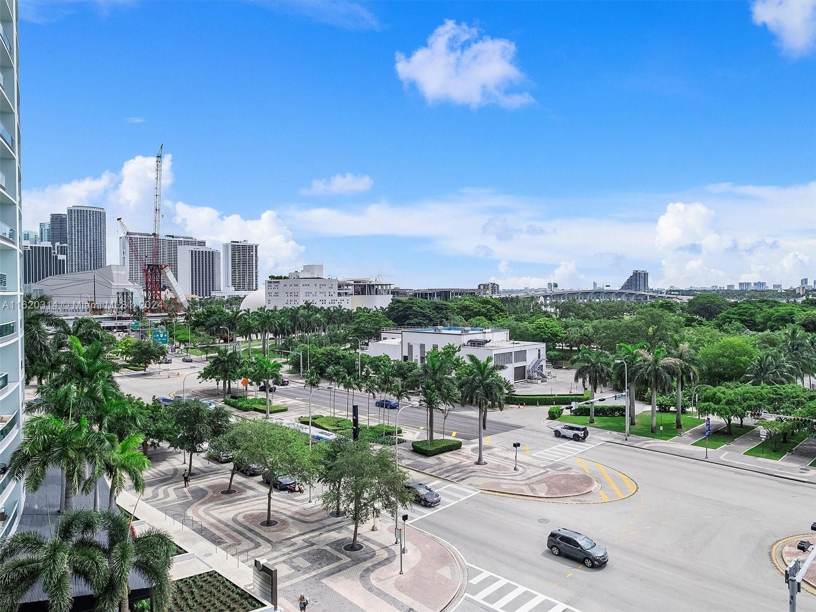 MARINABLUE CONDO - Residential