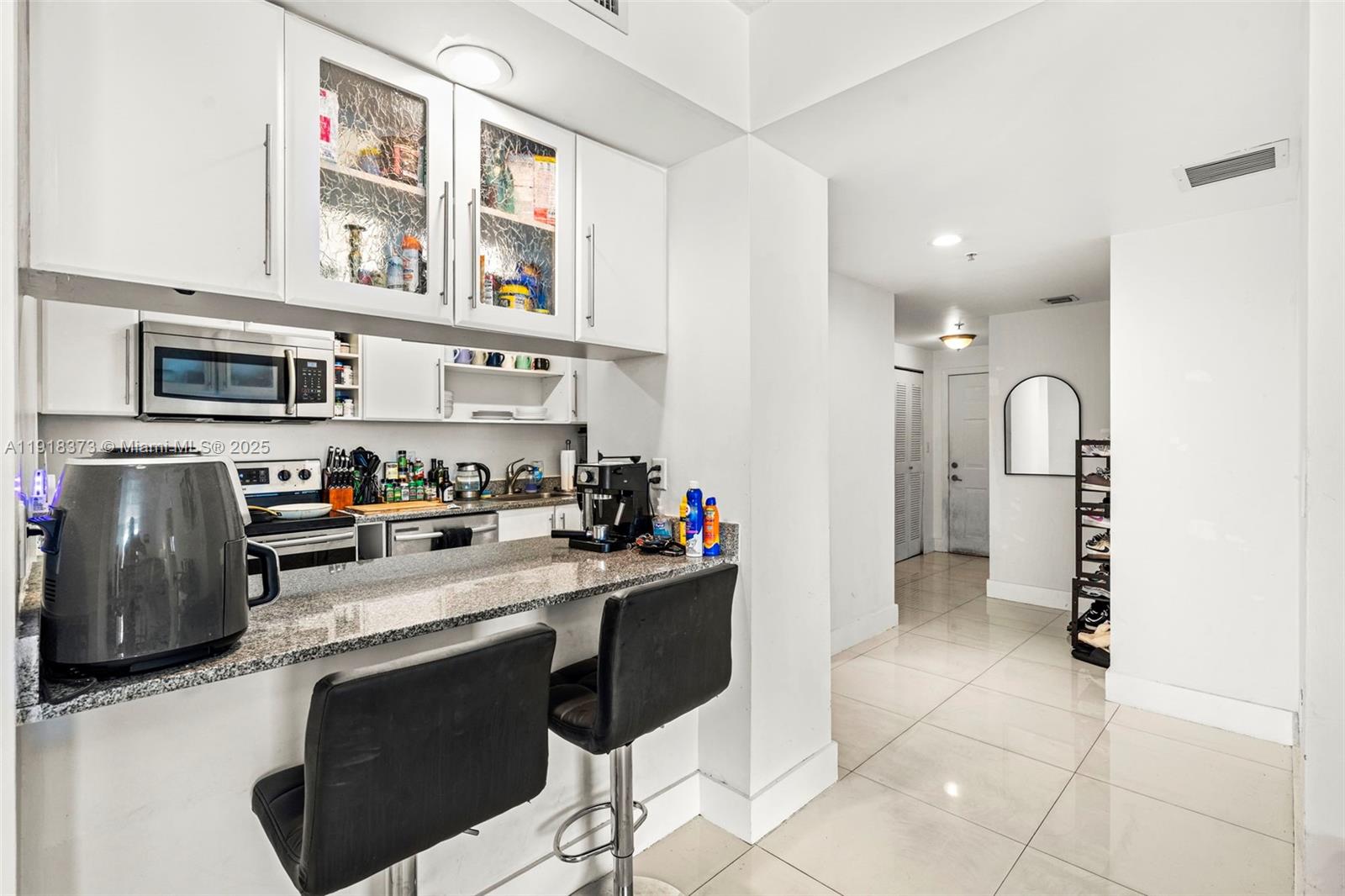 1800 BISCAYNE PLAZA CONDO - Residential