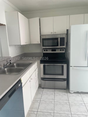 12025 SW 14TH ST APT 203, MIAMI, FL 33184 - Image 78a6546ea12a5c5aeef8c5e6fbf995f3/314284671