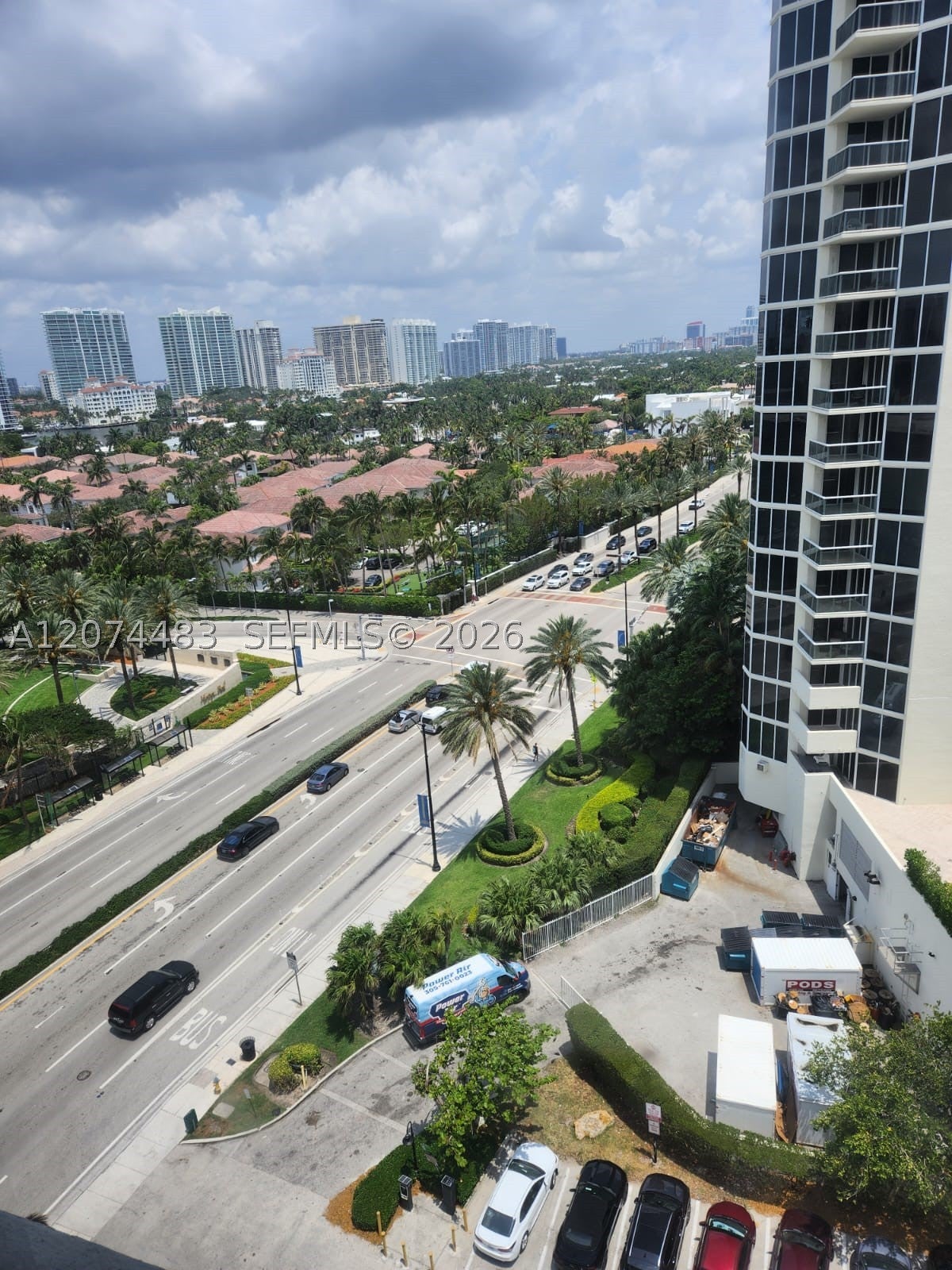 19201 Collins Ave 1028