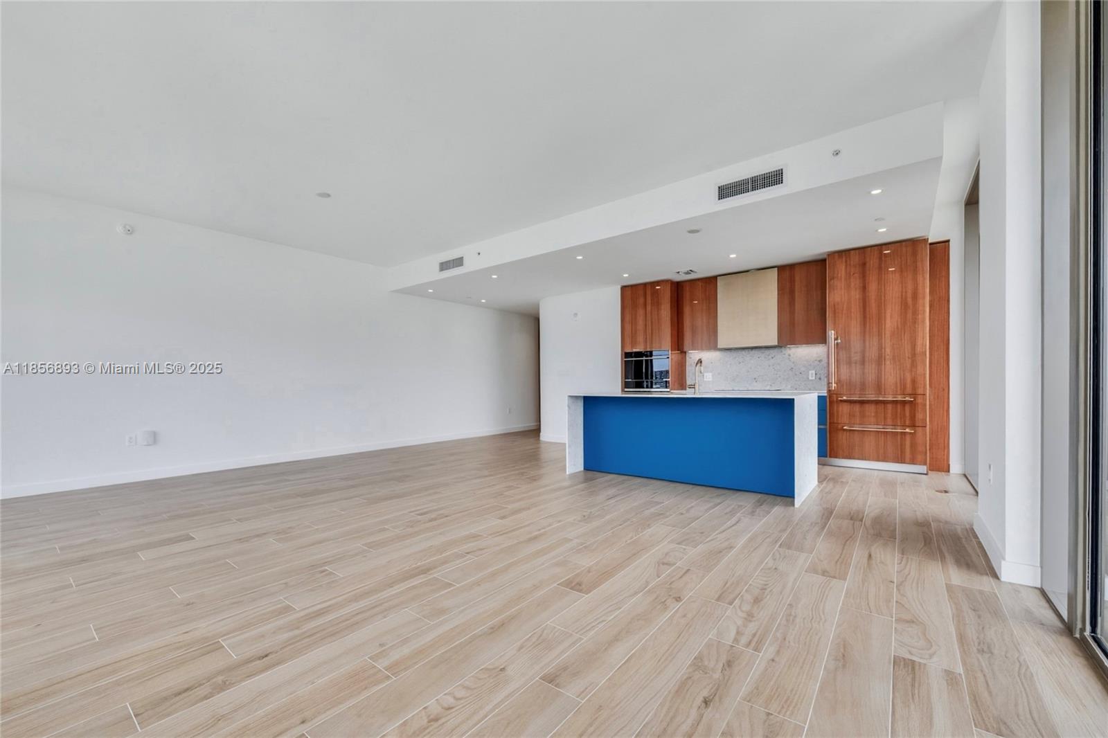 Mr. C's Residences - Residential