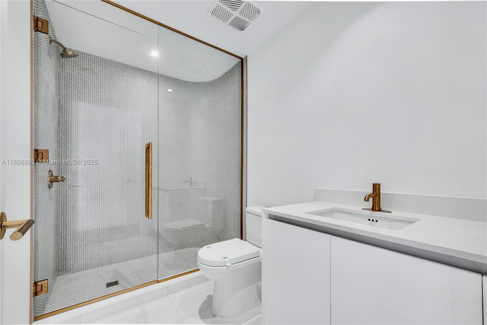 Mr. C's Residences - Residential