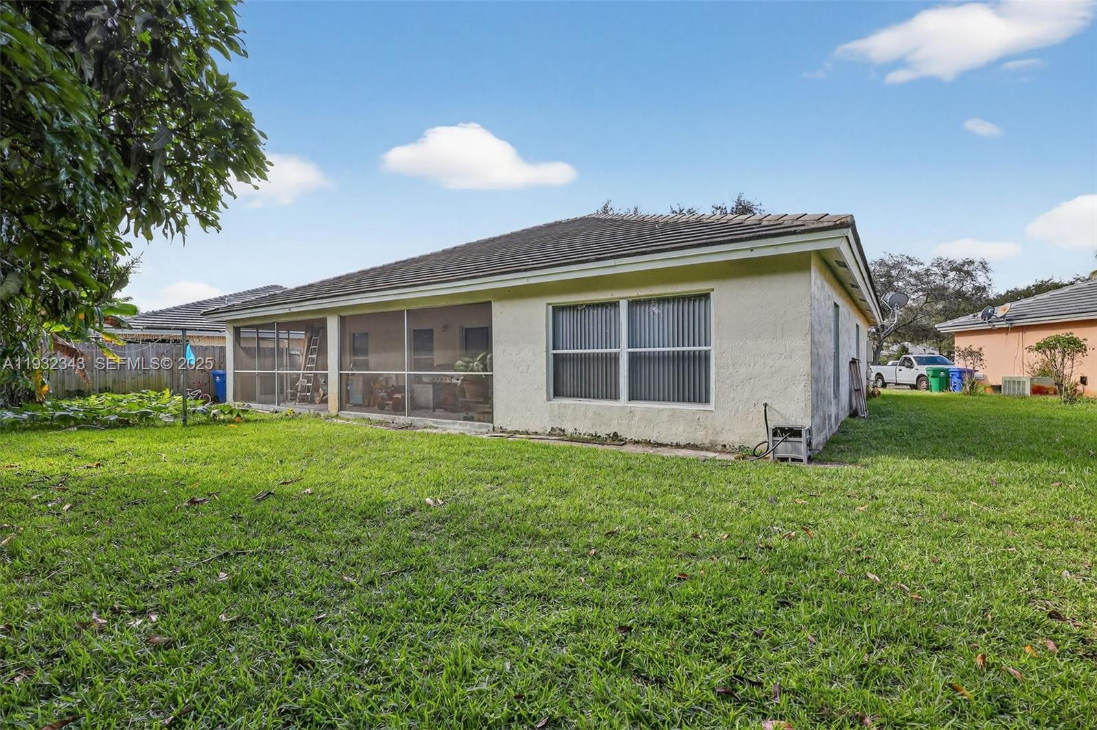 PROSPER POINTE - Residential