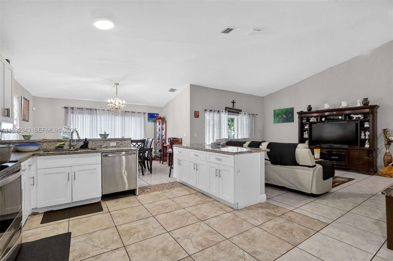 PROSPER POINTE - Residential