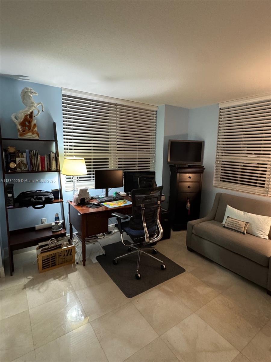 GABLES MARQUIS CONDO - Residential