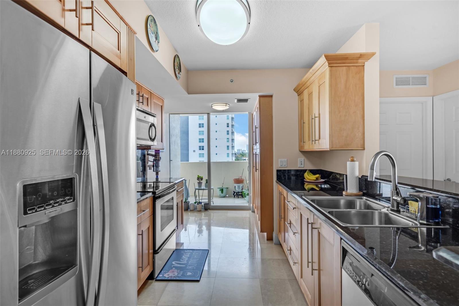 3232 SW 22nd Ter 801