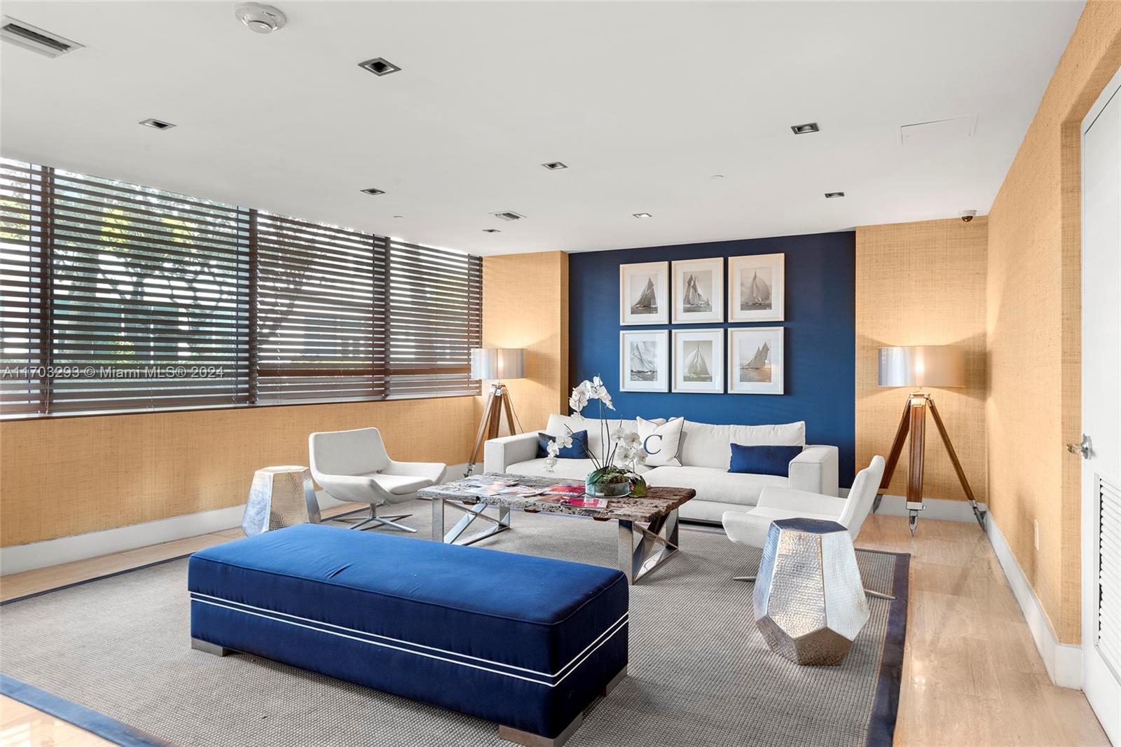 CAPRI SOUTH BEACH CONDO - Residential