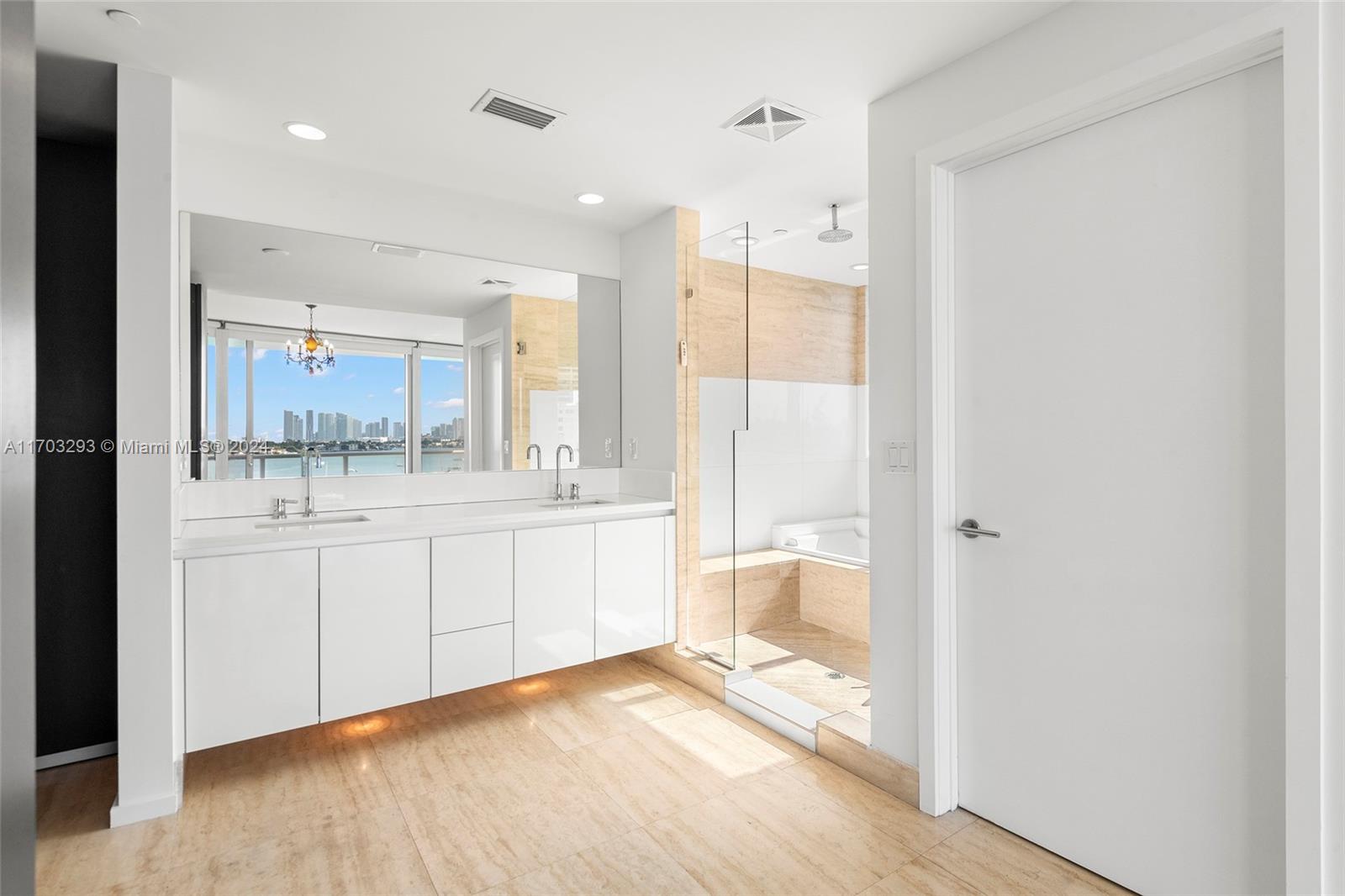 CAPRI SOUTH BEACH CONDO - Residential