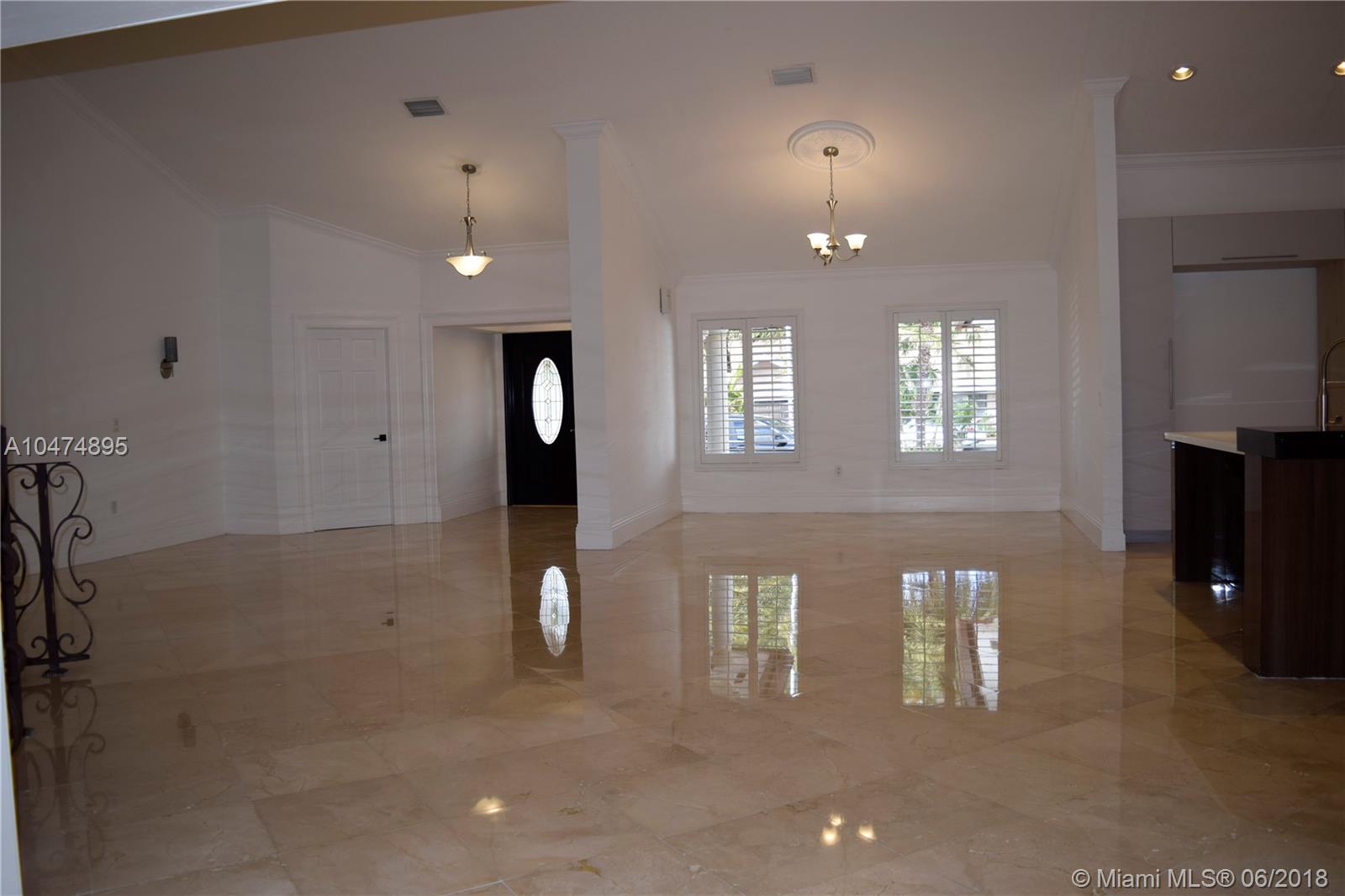 VANDERBILT PARK - Residential