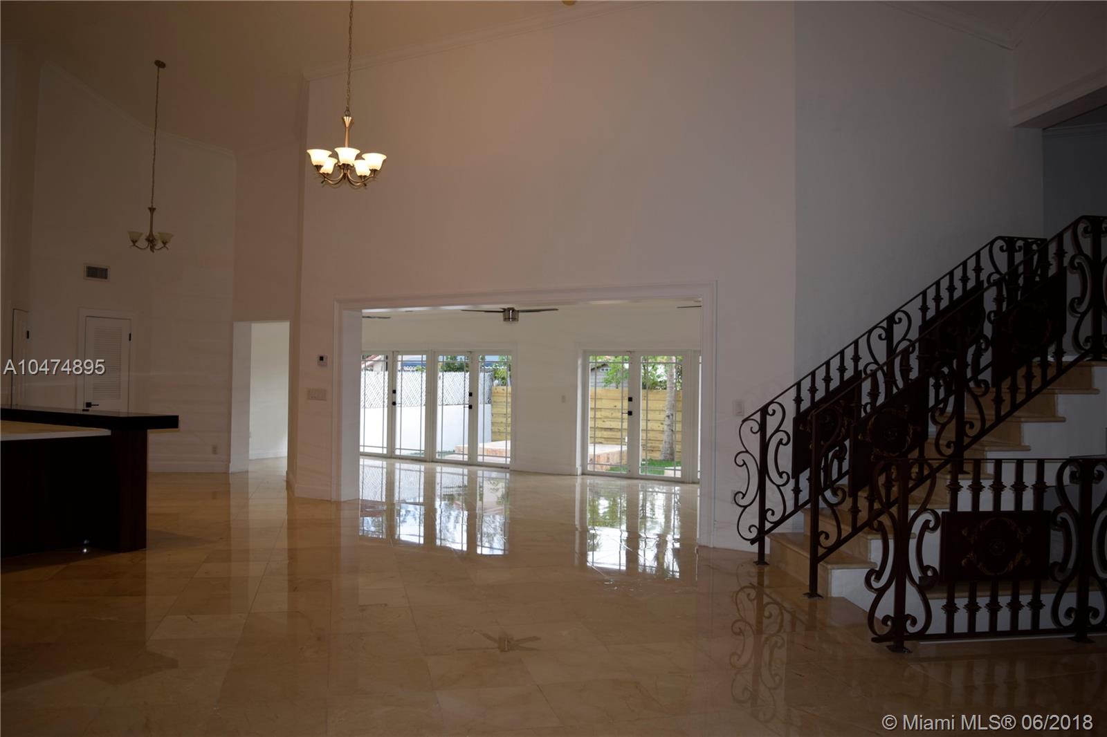 VANDERBILT PARK - Residential