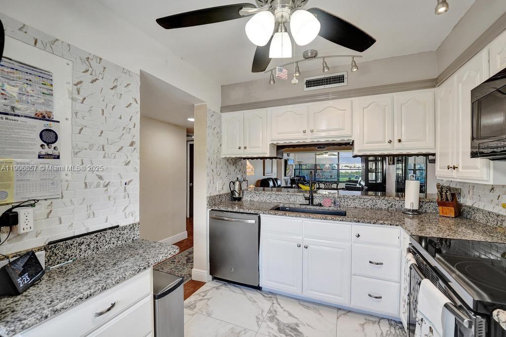 CONDO 1 OF WHITEHALL COND - Residential