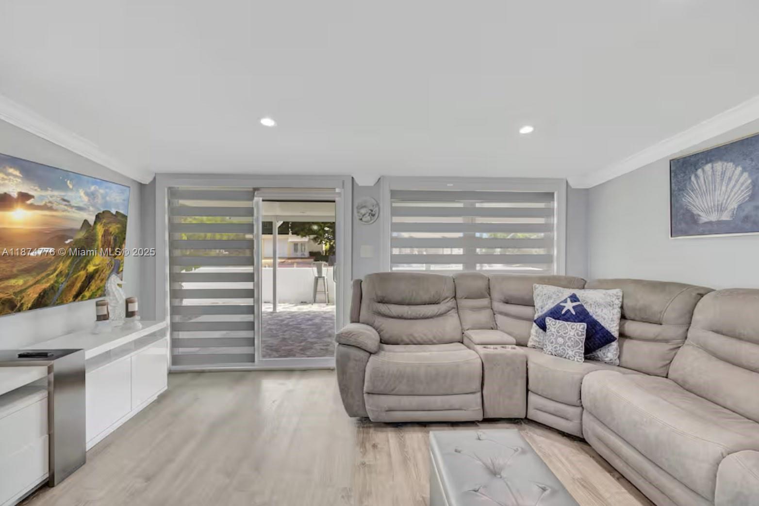 VENICE KEY VACCAS - Residential