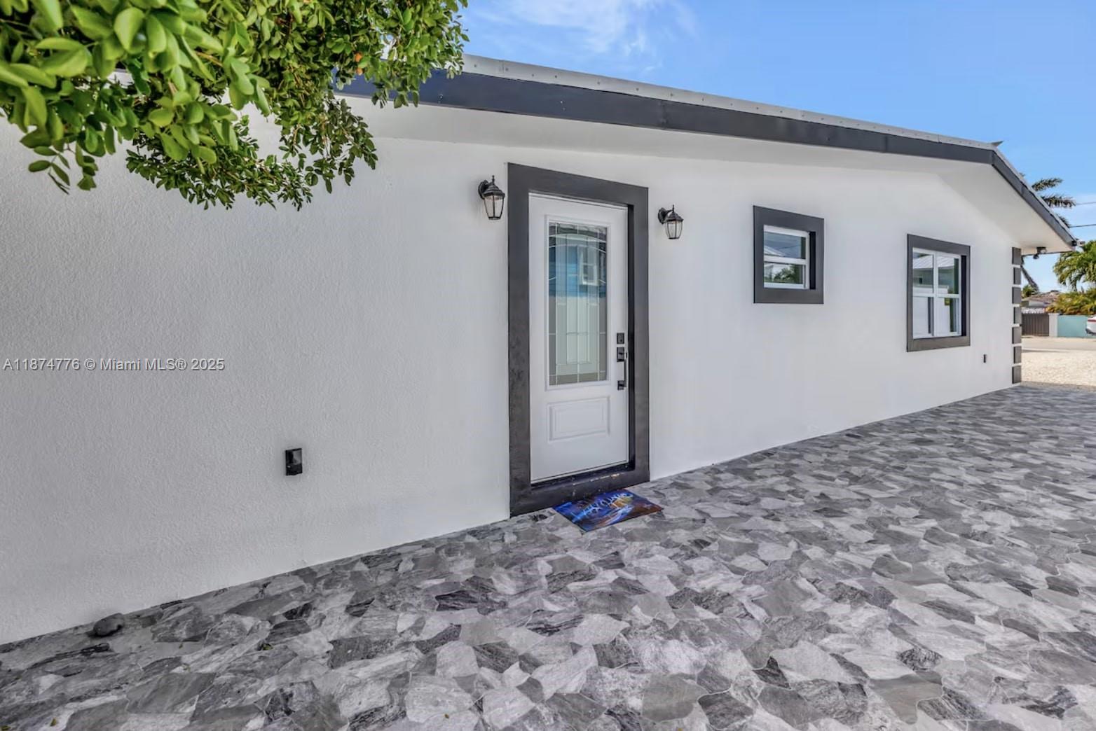 VENICE KEY VACCAS - Residential