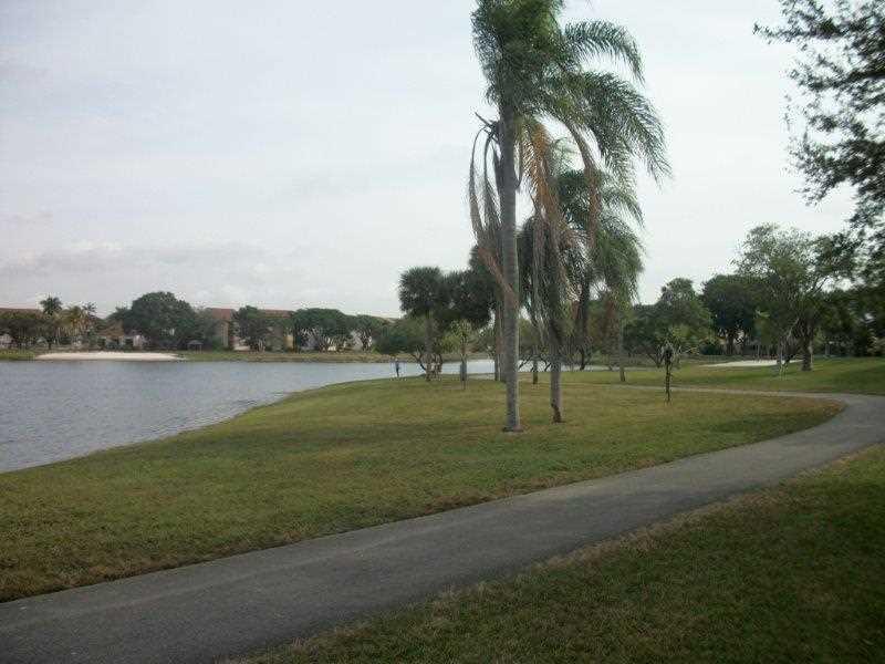 LA MAISON AT THE HAMMOCKS - Residential Lease