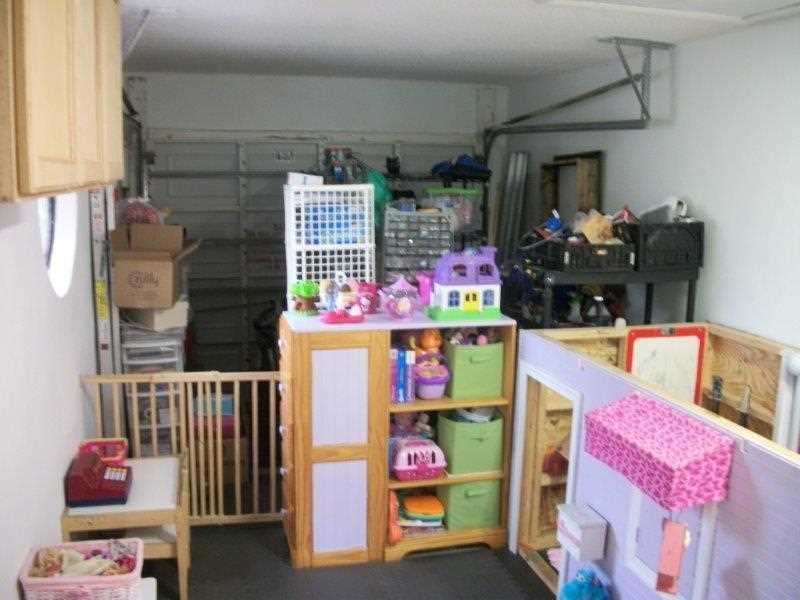 LA MAISON AT THE HAMMOCKS - Residential Lease