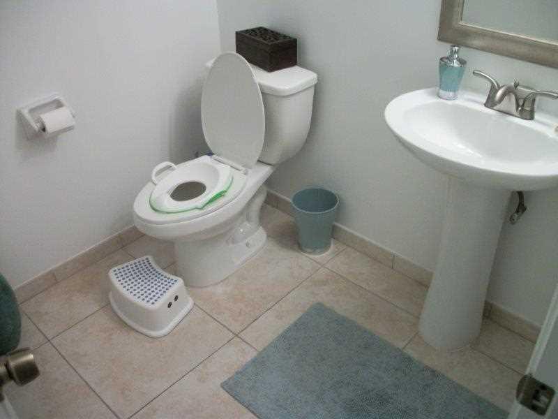 LA MAISON AT THE HAMMOCKS - Residential Lease