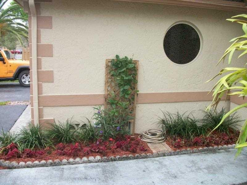 LA MAISON AT THE HAMMOCKS - Residential Lease