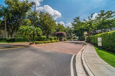 3161 Festival Dr 277 Margate FL 33063