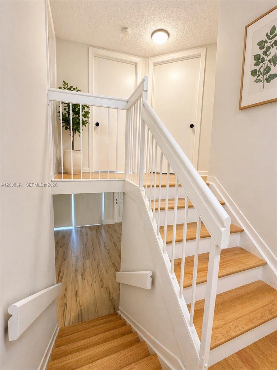 THE GABLES III TOWNHOMES - Residential Lease