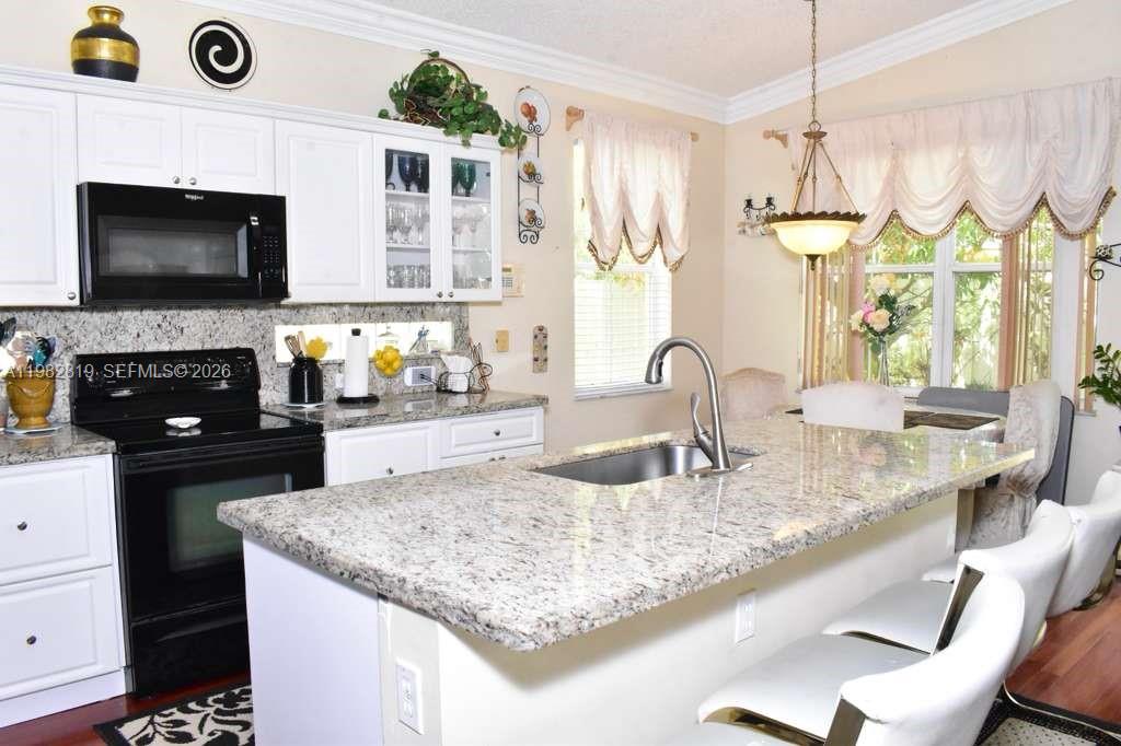 HEFTLER HOMES AT PEMBROKE - Residential