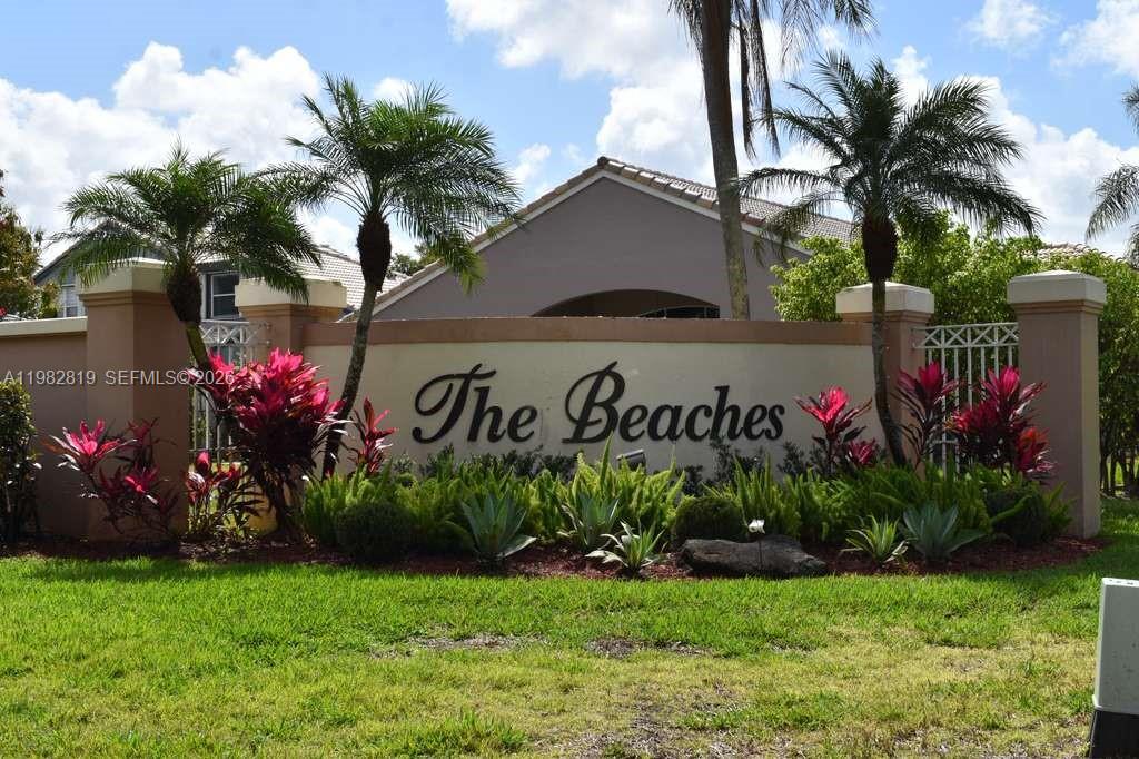 HEFTLER HOMES AT PEMBROKE - Residential