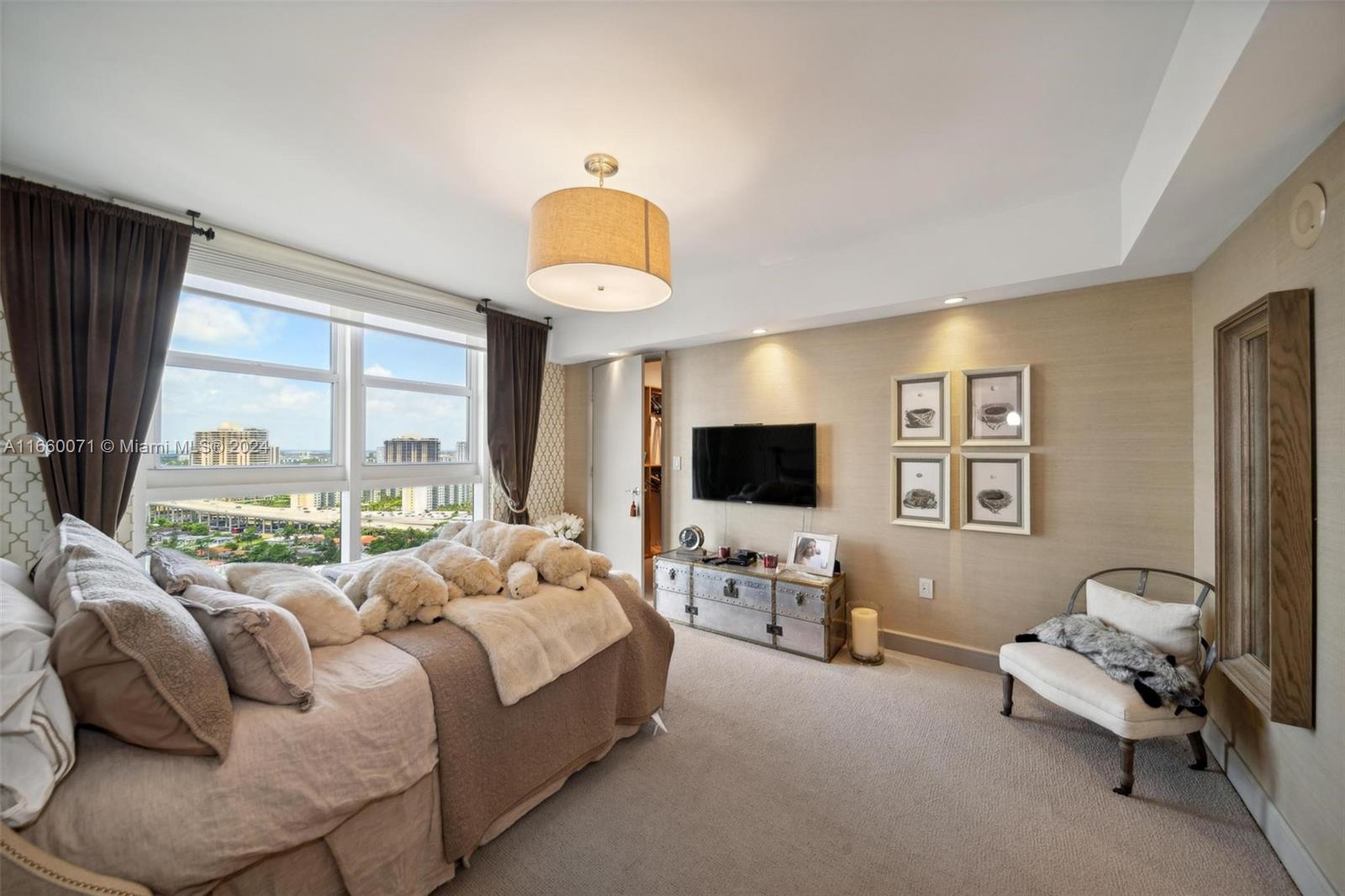 OCEAN THREE CONDO - Residential