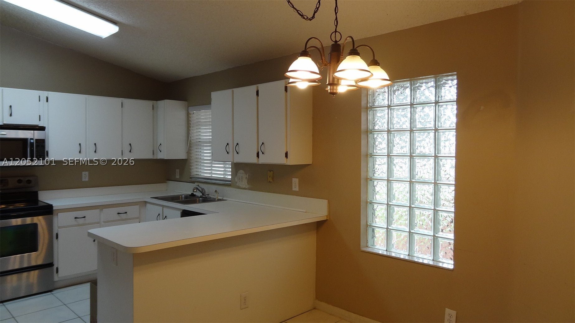 12276 NW 36th Pl, Sunrise FL 33323