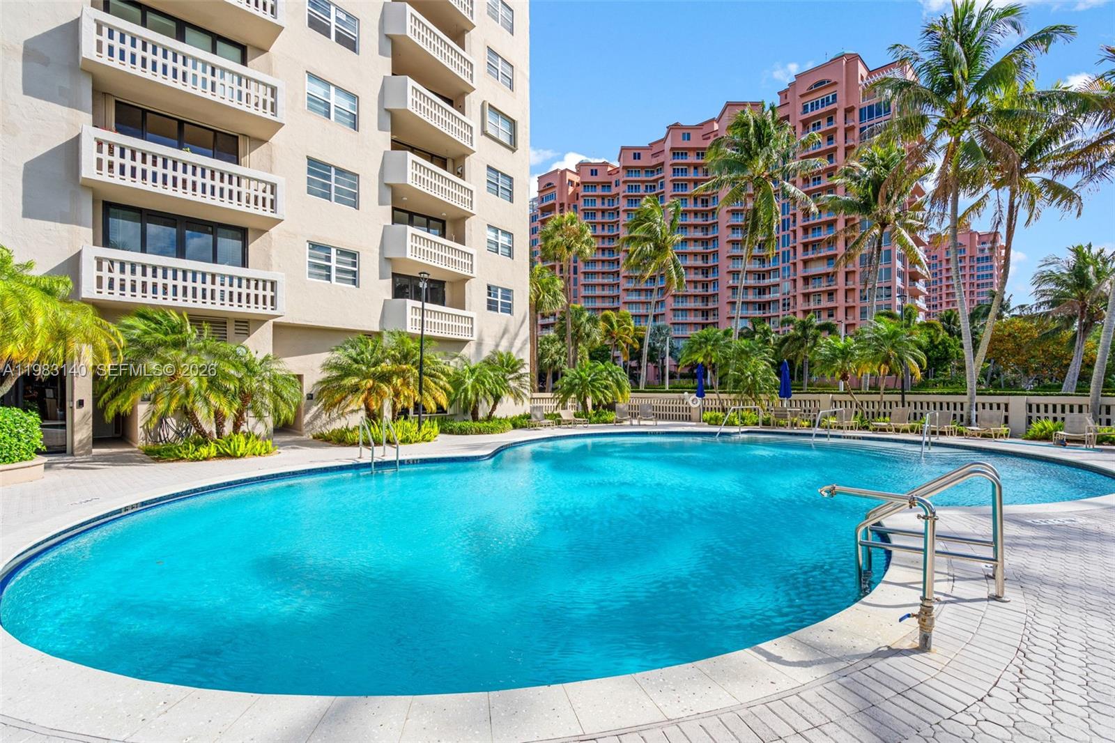 GABLES WATERWAY TOWERS CO - Residential Lease