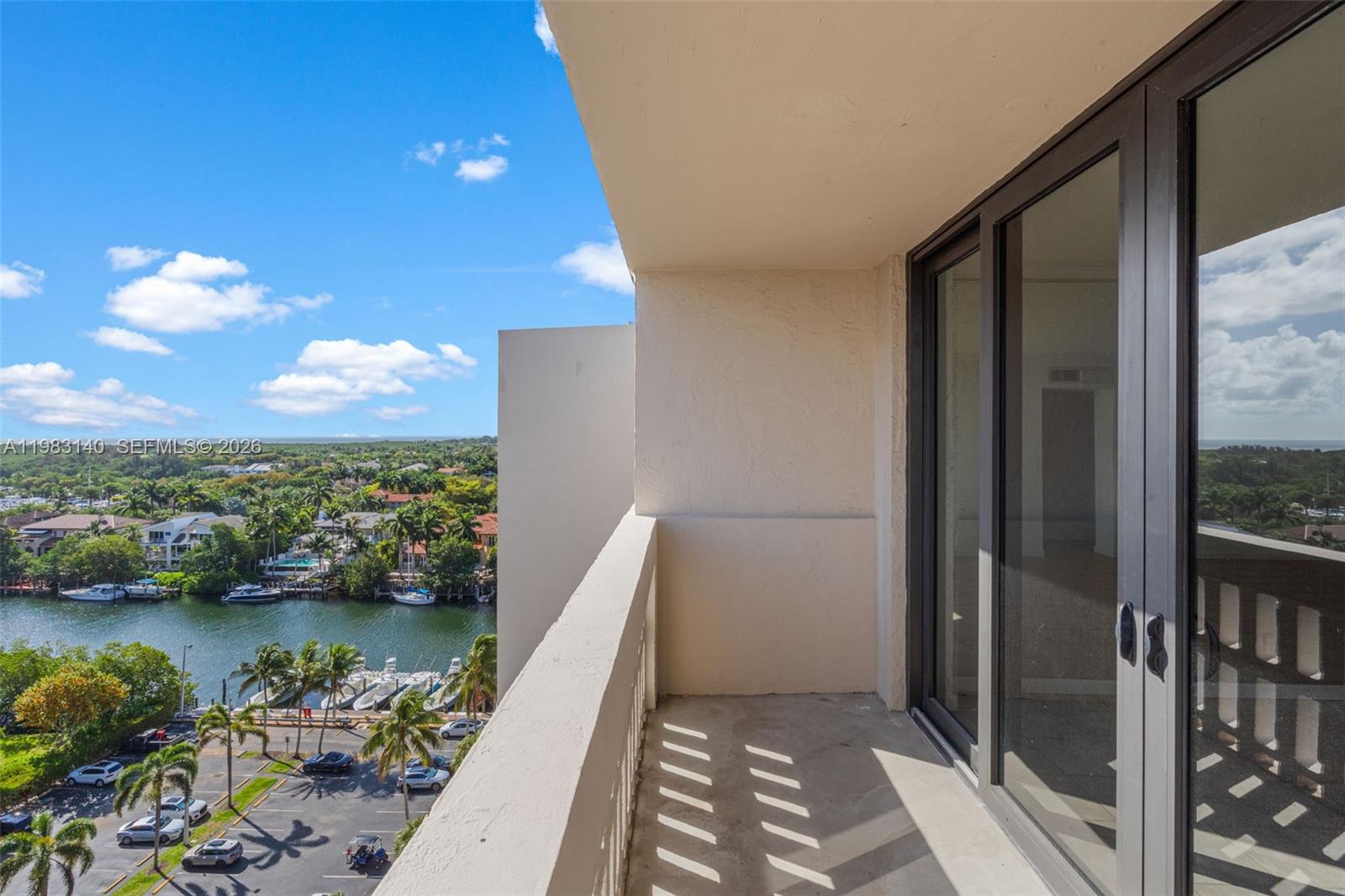 GABLES WATERWAY TOWERS CO - Residential Lease