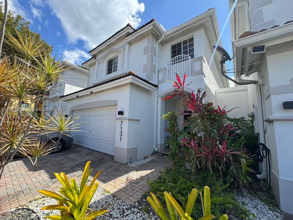 DORAL ISLES ST LUCIA - Residential Lease