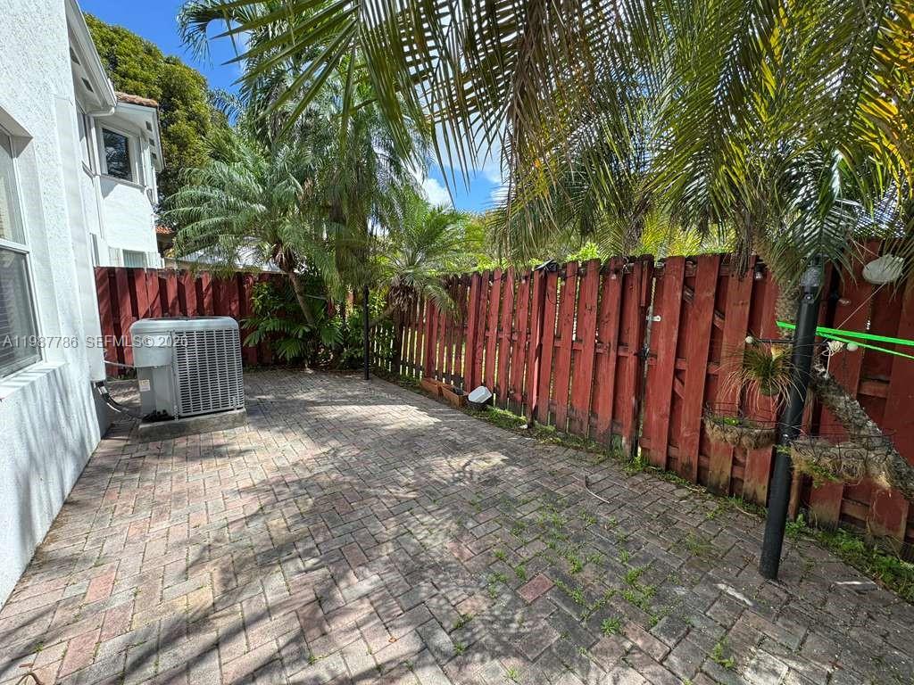 DORAL ISLES ST LUCIA - Residential Lease