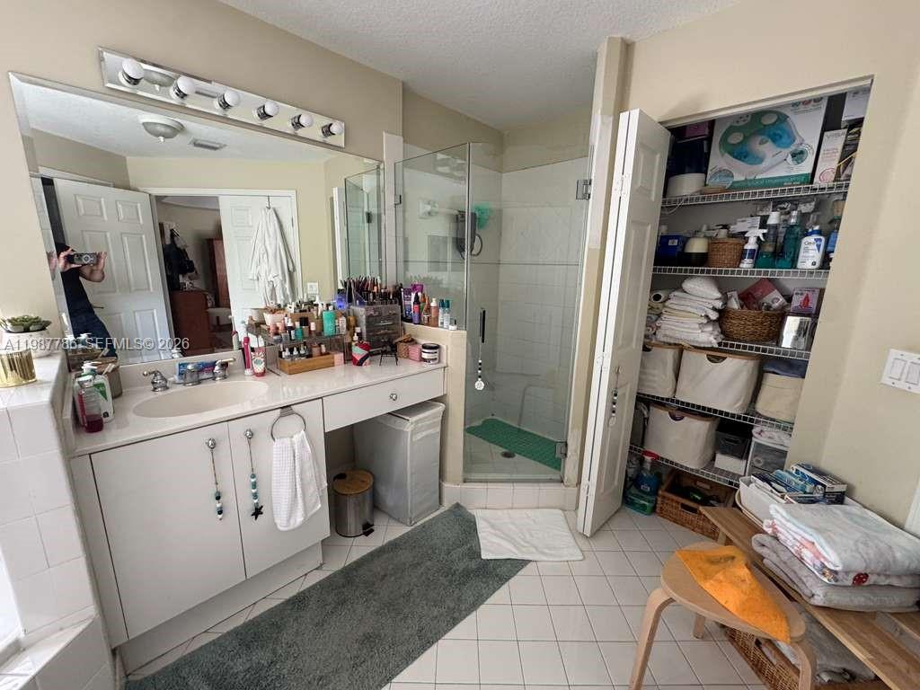 DORAL ISLES ST LUCIA - Residential Lease