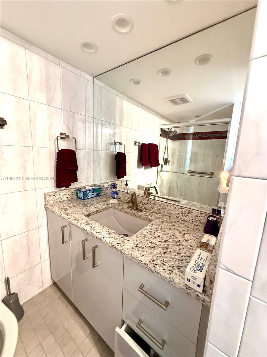 PARKER DORADO CONDO - Residential