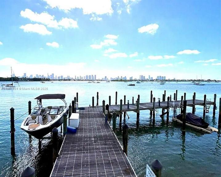 BAYVIEW TERR CONDO - Residential