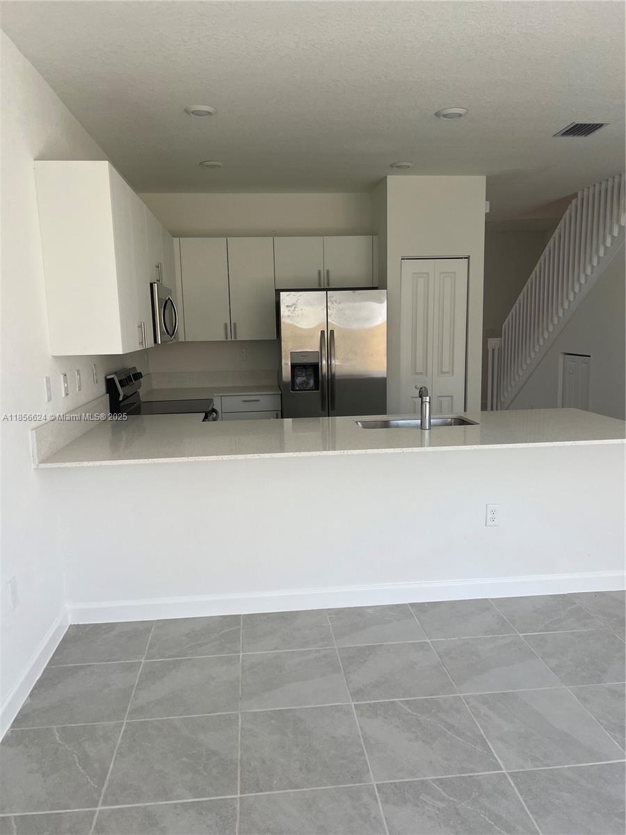 1727 SE 26th Ter