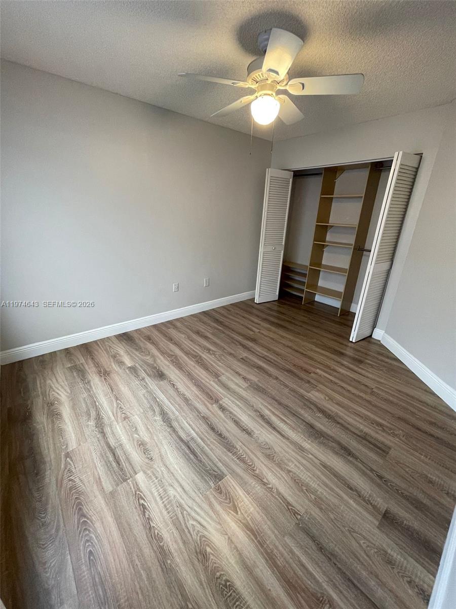 EMERALD POINTE - Residential Lease