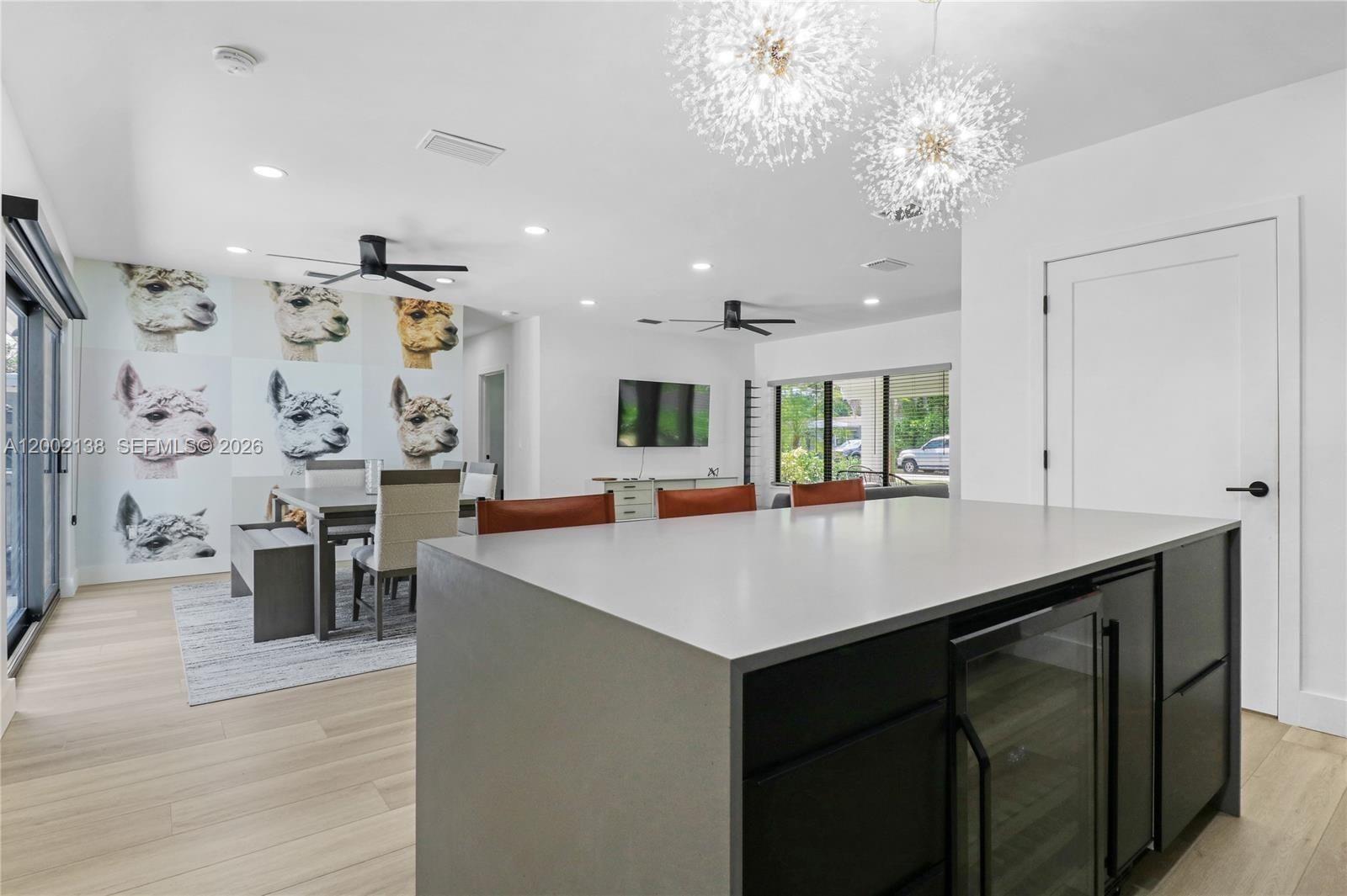 LAUDERDALE PARK 6-33 1/2 - Residential