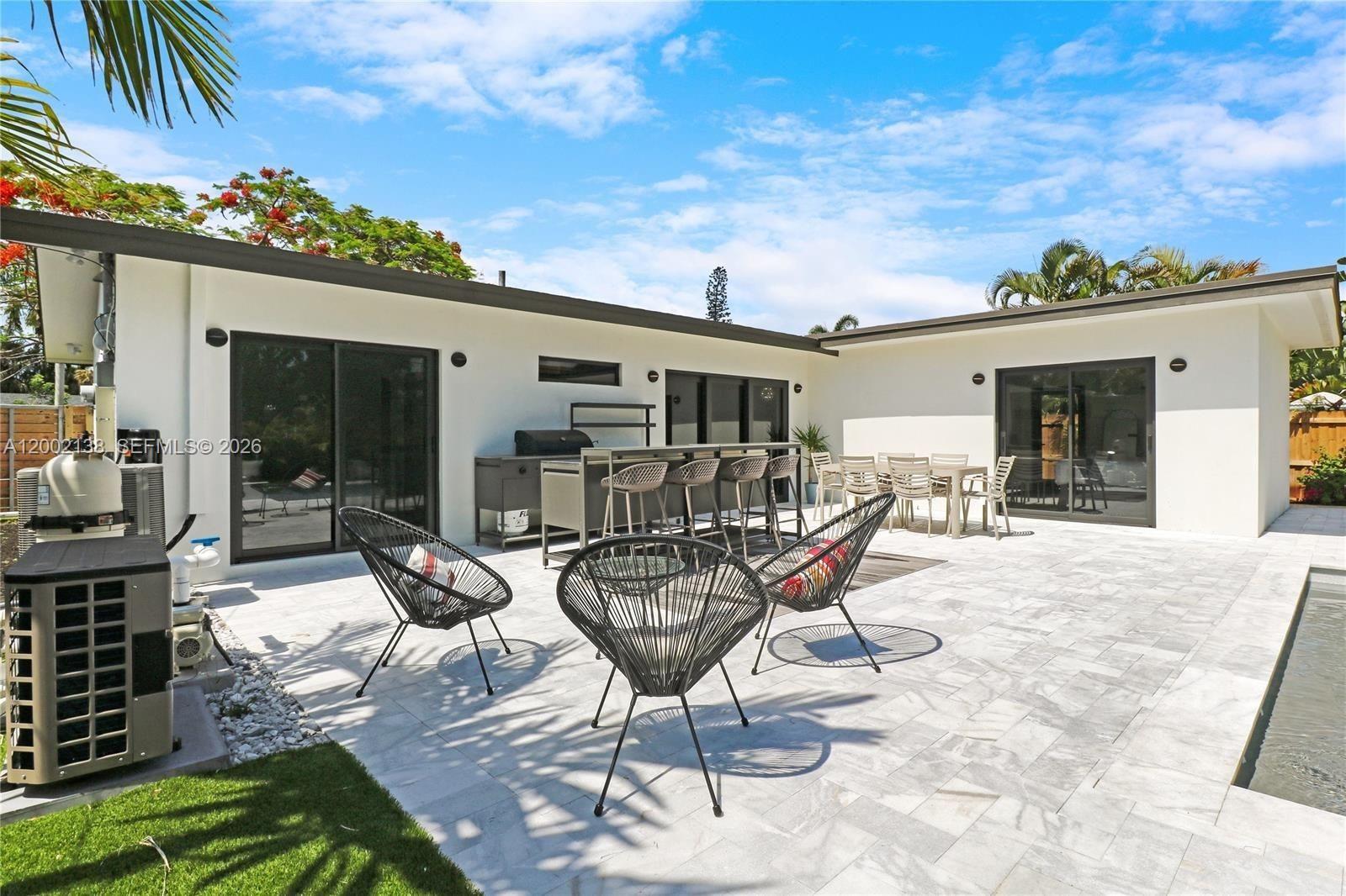 LAUDERDALE PARK 6-33 1/2 - Residential